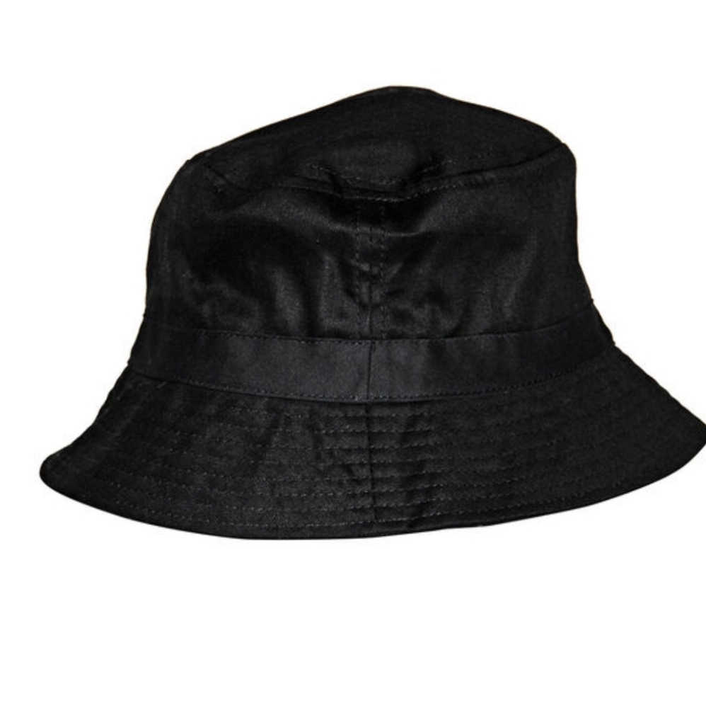 Hildie & Jo black bucket hat NWT